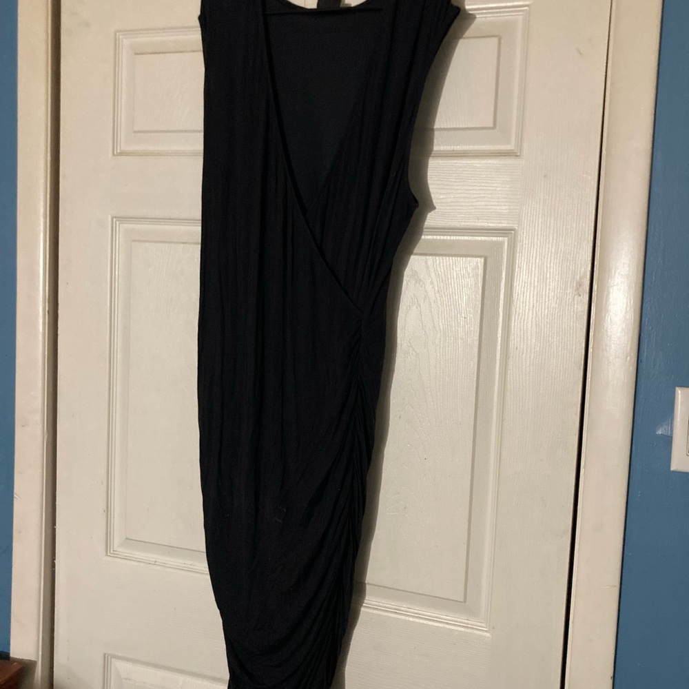 Elegant Black Sleeveless Dress XXL